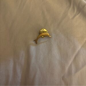 Gold Tone Good Luck Dolphin Lapel Pin Adorable Dolphin Brooch